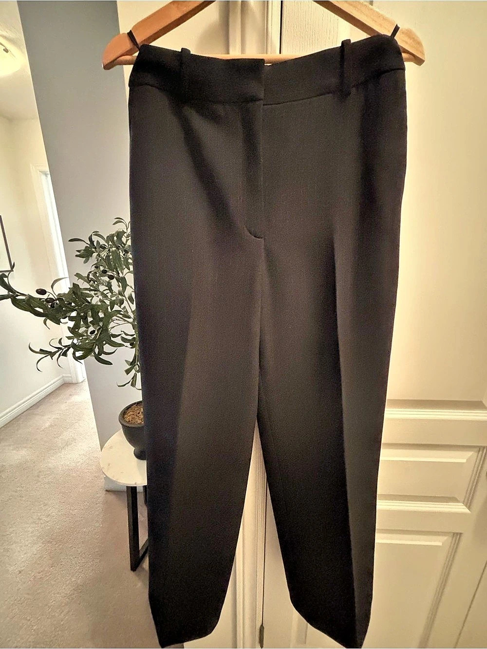 Aritzia Agency Pant Striped Trousers in Navy Blue Size 8